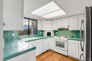 331 E T St, Benicia, CA 94510 - Photo 6