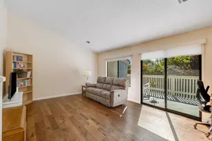 331 E T St, Benicia, CA 94510 - Photo 12