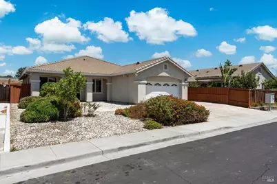 1211 Eton Court, Fairfield, CA 94533 - Photo 6