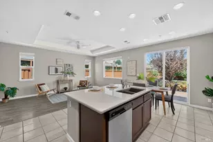 1211 Eton Ct, Fairfield, CA 94533 - Photo 18