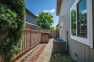 104 Furber Ln, Cloverdale, CA 95425 - Photo 34