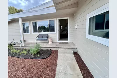 604 Vendola Street, San Rafael, CA 94903 - Photo 4
