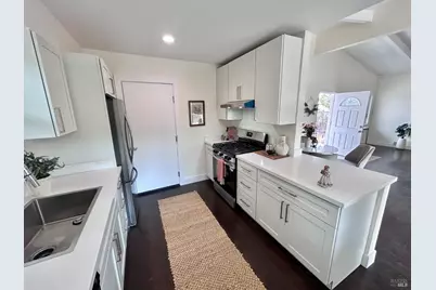 604 Vendola Street, San Rafael, CA 94903 - Photo 10