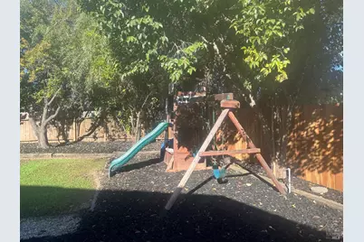 137 Valhalla Court, Vacaville, CA 95687 - Photo 14