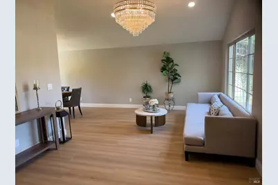 137 Valhalla Court, Vacaville, CA 95687 - Photo 4