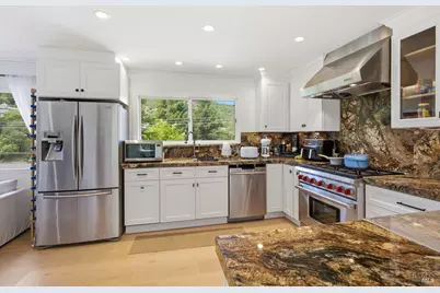 583 Fairway Drive, Novato, CA 94949 - Photo 24