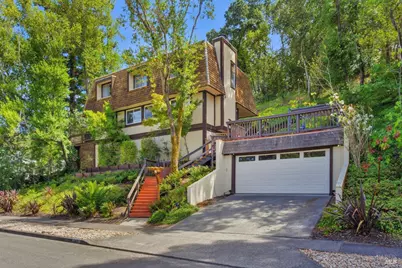 583 Fairway Drive, Novato, CA 94949 - Photo 2
