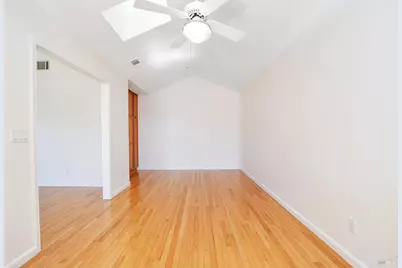 15 Knoll Drive, Fairfield, CA 94534 - Photo 8