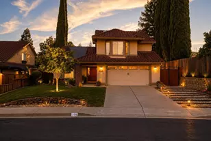 106 Pepperell Ct, Vacaville, CA 95688 - Photo 2