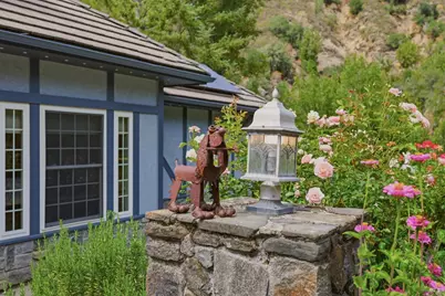 4870 Dry Creek Road, Napa, CA 94558 - Photo 16