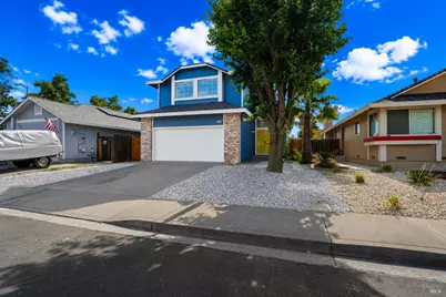 474 Zachary Drive, Vacaville, CA 95687 - Photo 2