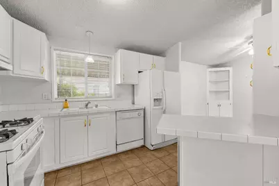 4691 Circle Drive, Santa Rosa, CA 95409 - Photo 14