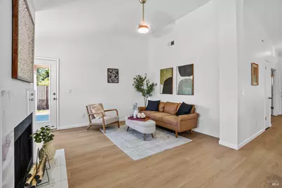 2771 Woodmont Court, Fairfield, CA 94533 - Photo 12