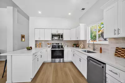 2771 Woodmont Court, Fairfield, CA 94533 - Photo 8
