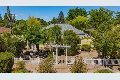 1435 2nd Street, Calistoga, CA 94515 - Photo 2