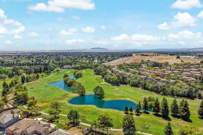 1066 Winterwood Drive, Fairfield, CA 94533 - Photo 98