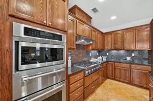 1066 Winterwood Dr, Fairfield, CA 94533 - Photo 26