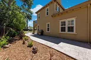 1066 Winterwood Dr, Fairfield, CA 94533 - Photo 88