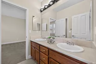 1066 Winterwood Dr, Fairfield, CA 94533 - Photo 64