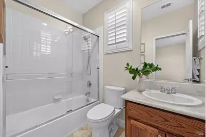1066 Winterwood Drive, Fairfield, CA 94533 - Photo 70