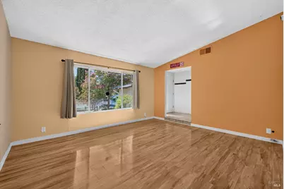 106 Clayton Circle, Vacaville, CA 95687 - Photo 6