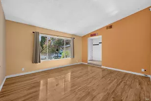 106 Clayton Cir, Vacaville, CA 95687 - Photo 6