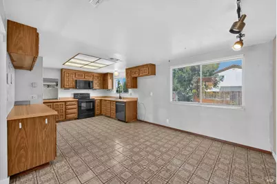 106 Clayton Circle, Vacaville, CA 95687 - Photo 16