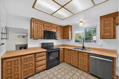 106 Clayton Circle, Vacaville, CA 95687 - Photo 18