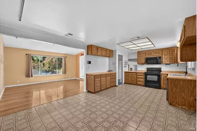 106 Clayton Circle, Vacaville, CA 95687 - Photo 12