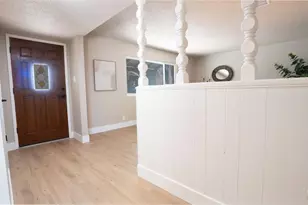 2015 Southwood Dr, San Pablo, CA 94806 - Photo 8
