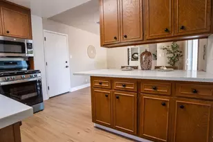 2015 Southwood Dr, San Pablo, CA 94806 - Photo 10