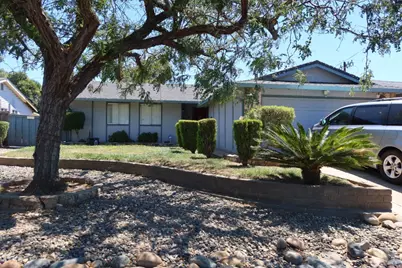 303 Dahlia Street, Fairfield, CA 94533 - Photo 2
