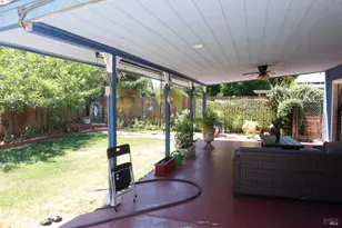 303 Dahlia St, Fairfield, CA 94533 - Photo 32