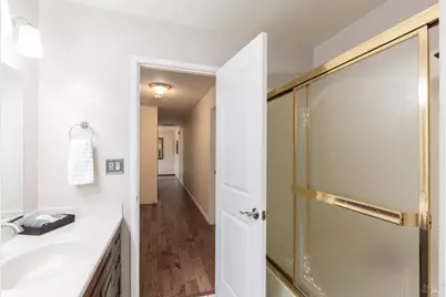 2642 W Pueblo Avenue, Napa, CA 94558 - Photo 28