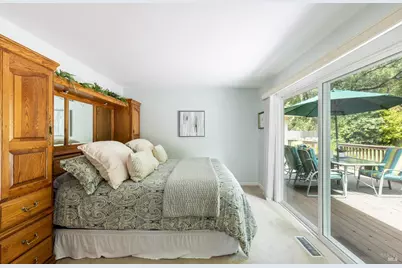 2642 W Pueblo Avenue, Napa, CA 94558 - Photo 18