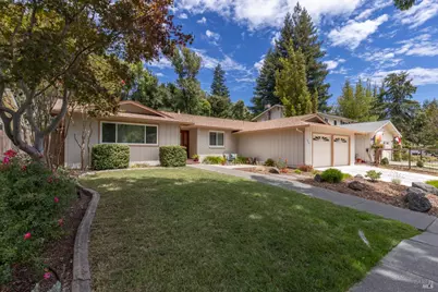 2642 W Pueblo Avenue, Napa, CA 94558 - Photo 8