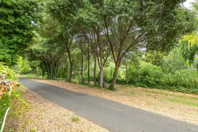746 Santa Alicia Drive, Rohnert Park, CA 94928 - Photo 14
