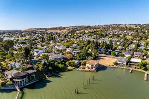 730 W I St, Benicia, CA 94510 - Photo 48
