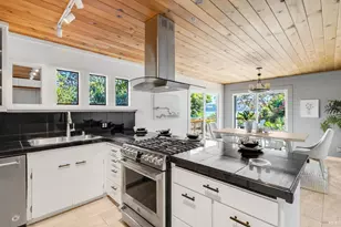730 W I St, Benicia, CA 94510 - Photo 24
