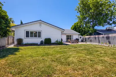 184 Brookdale Drive, Vacaville, CA 95687 - Photo 40