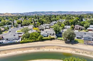 184 Brookdale Dr, Vacaville, CA 95687 - Photo 48