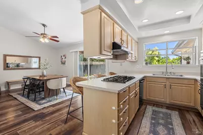 184 Brookdale Drive, Vacaville, CA 95687 - Photo 14