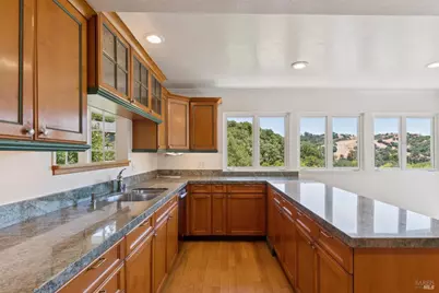 2 Michael Way, San Anselmo, CA 94960 - Photo 40