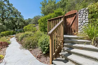 2 Michael Way, San Anselmo, CA 94960 - Photo 6
