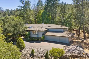1235 White Oak Dr, Santa Rosa, CA 95409 - Photo 10