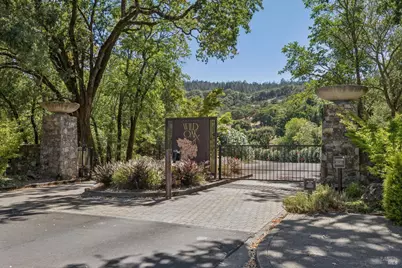 1235 White Oak Drive, Santa Rosa, CA 95409 - Photo 4