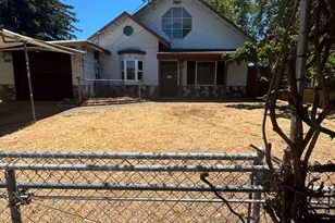 209 Irvington Dr, Ukiah, CA 95482 - Photo 1