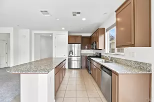 490 Epic St, Vacaville, CA 95688 - Photo 10