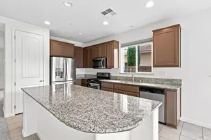 490 Epic St, Vacaville, CA 95688 - Photo 8