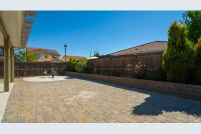 700 Maxwell Road, Vacaville, CA 95687 - Photo 32